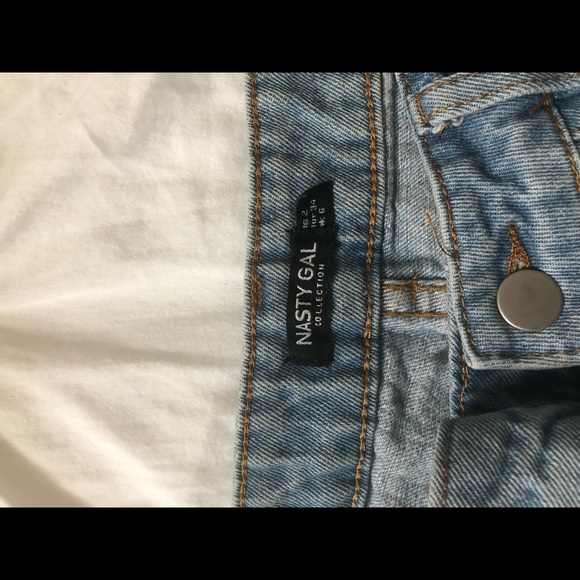 Blue high waisted denim shorts size 2 from Nasty Gal. - Picture 3 of 3
